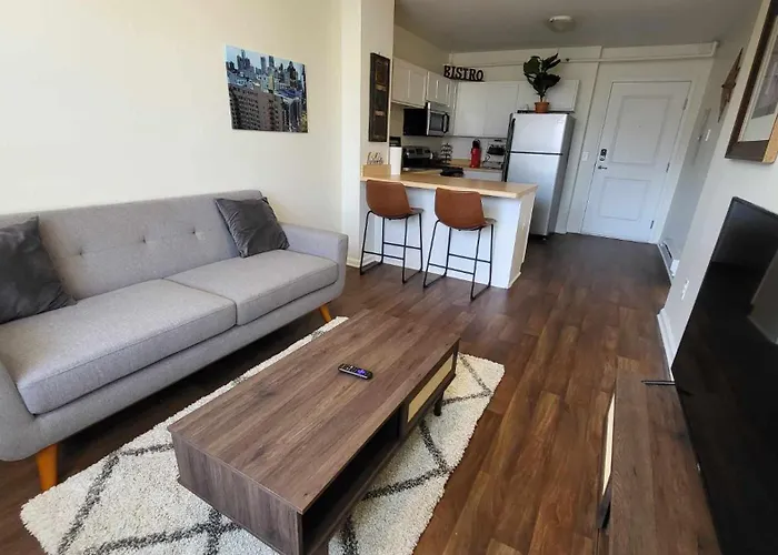 Heart Of Detroit Gem! 2Br Apt